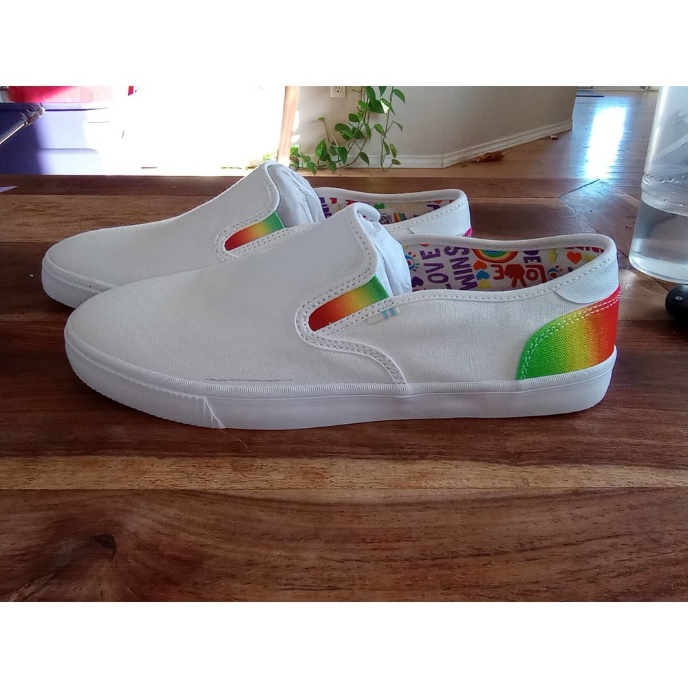 Tom's Baja Unity Rainbow Pride Slip On Shoes Size 9.5 Men's